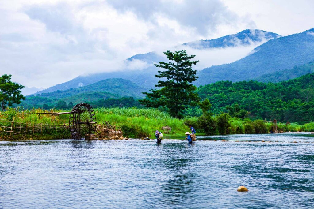 Pu,Luong,,Thanh,Hoa,,Vietnam,,July,8th,,2018:,Stream,In