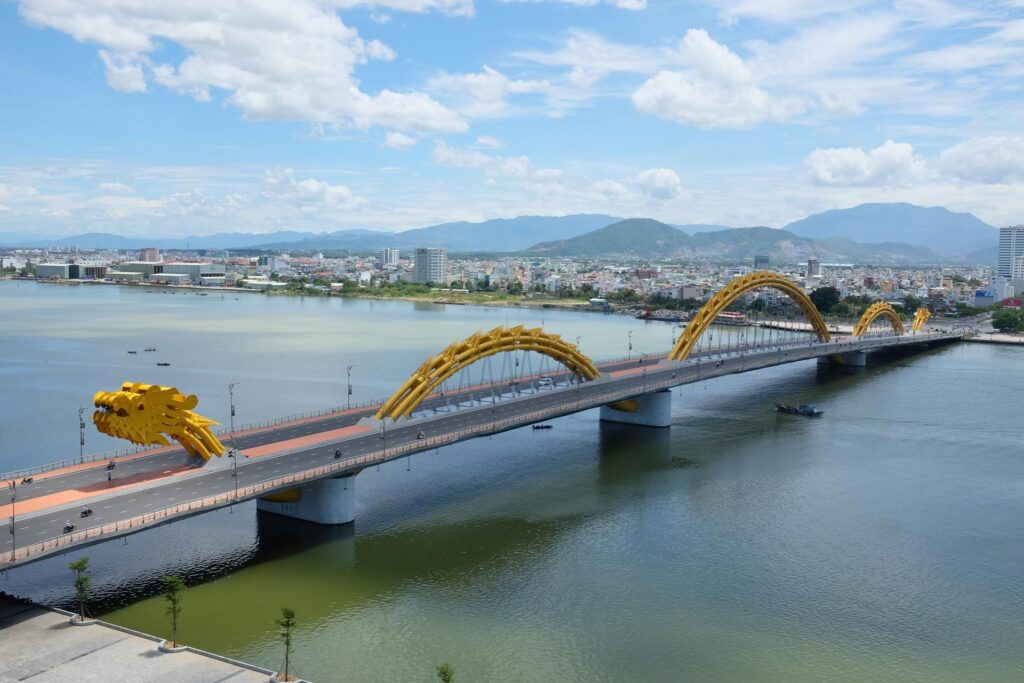 Da Nang - Dragon Bridge - Fareast247