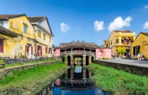 Hoian---Old-Bridge---- Fareast247