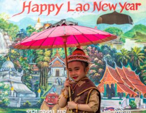 Luang Prabang - Local Girl Traditional Clothes fareast247