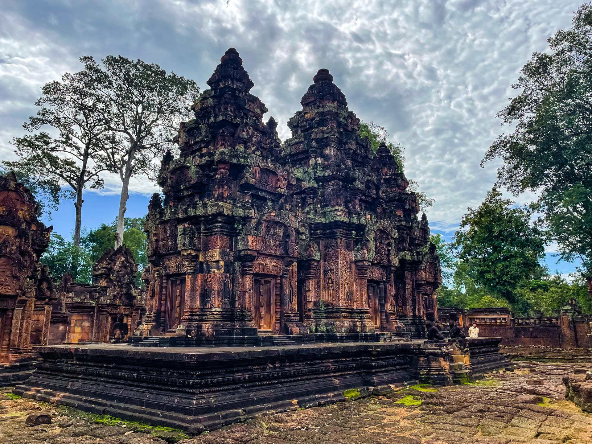 Siem Reap - Red Temple Inside